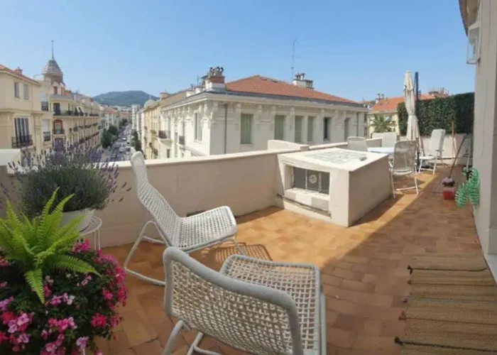 Apartment Le Grand Escurial Nice